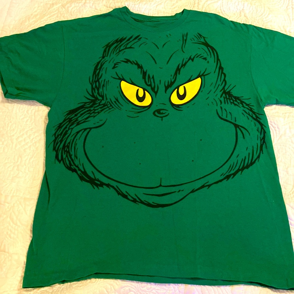 Dr. Seuss’s Grinch T-shirt (NWOT)